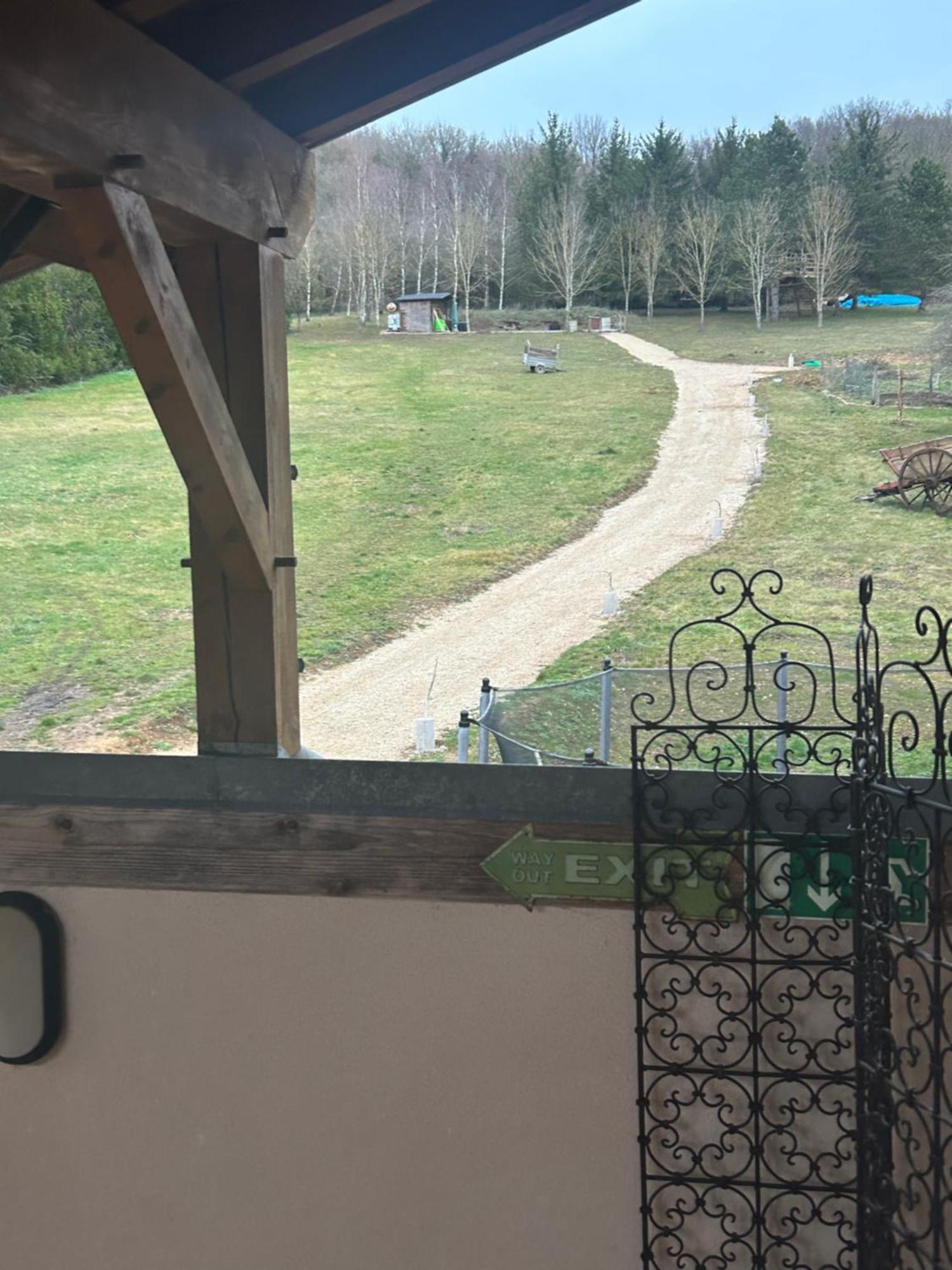 Le Domaine Du Lavoir Villemoiron-en-Othe Esterno foto